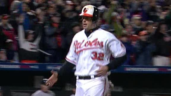 Orioles stave off Yankees to even up ALDS at 1