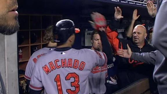 O's claw past Yankees in 13, force Game 5