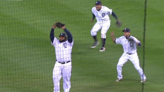 Video - Tigers Sweep Yankees To Reach World Series