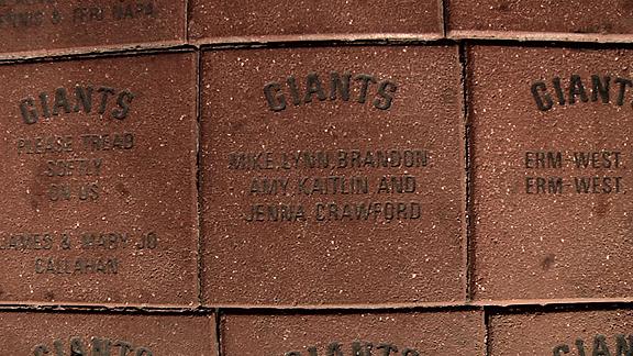 Video - Jim Caple's Off Base: Brandon Crawford's Immortal Brick