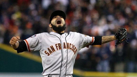 Giants top Tigers in 10th for World Series sweep