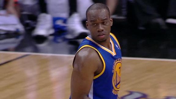 Video - Warriors Top Suns Despite Curry's Struggles