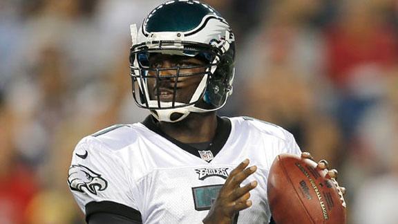 Eagles QB Vick calls players-only meeting
