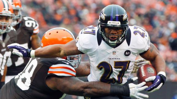 Ravens rally to win 11th straight in AFC North