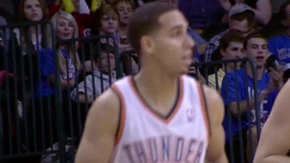 Banged-up Westbrook lifts Thunder by Raptors