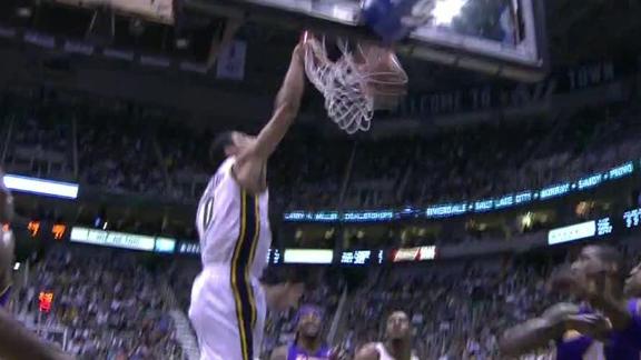 Foye helps Jazz extend misery for 1-4 Lakers
