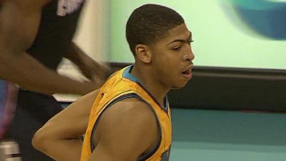 Video - Hornets Win In Davis' Return