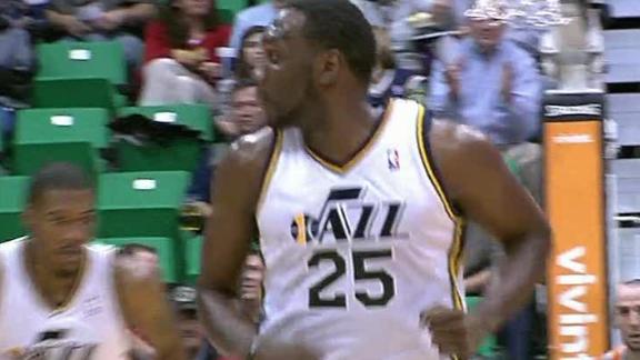 Jazz nearly blow big lead, hang on to sink Suns