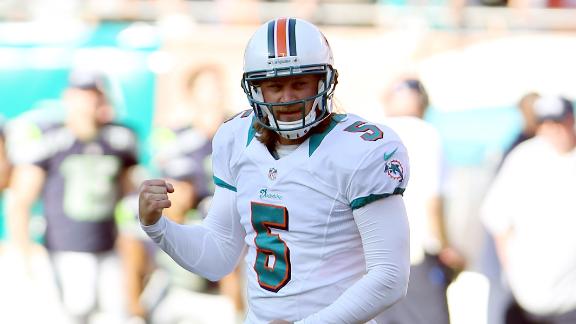 Dolphins snap skid on Carpenter's field goal