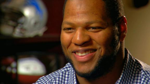 Lions coordinator defends Suh, blasts Schaub