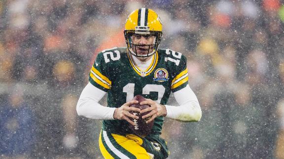 Packers tops Lions, close in on NFC North title