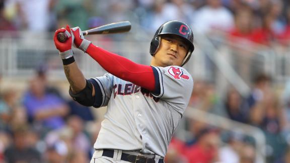 Choo to Reds, Bauer to Indians in 3-team deal