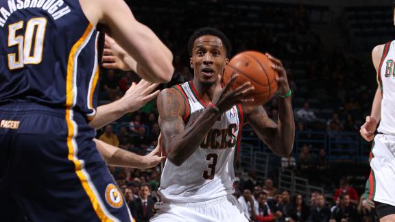 Jennings pours in 34 as Bucks slip by Pacers