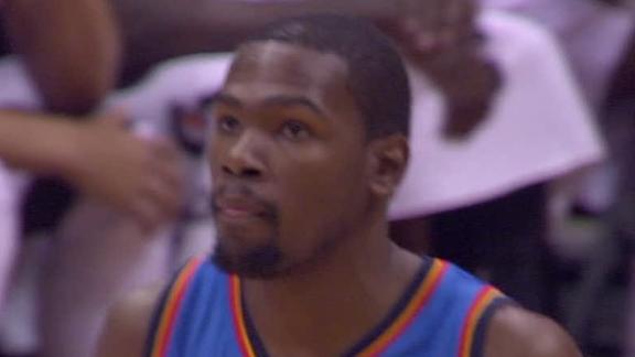 Thunder win 12th straight behind Durant's 41
