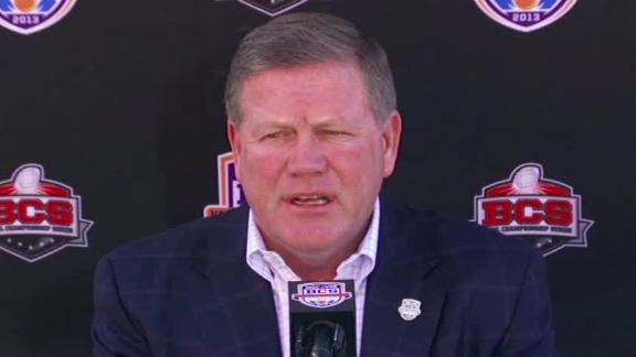 ND's Kelly on NFL: 'Leaving is not an option'
