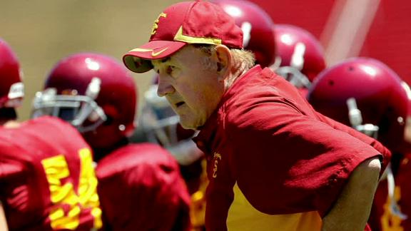 Cowboys name Monte Kiffin DC