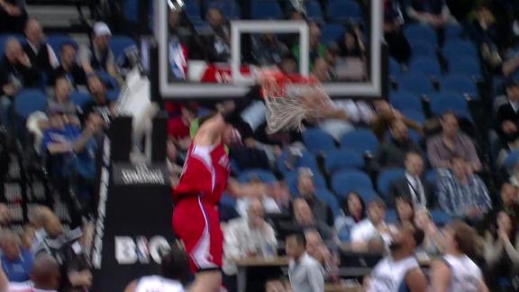 Video - Dunk Of The Night