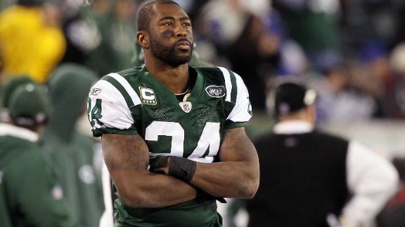 Jets' GM dodges Darrelle Revis question