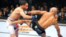 Johnson gan� por decisi�n un�nime y retuvo el t�tulo Mosca de la UFC