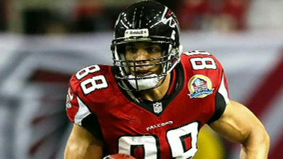 Falcons GM's plea to TE Gonzalez: Don't retire
