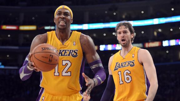 Howard has shoulder therapy; game-time call