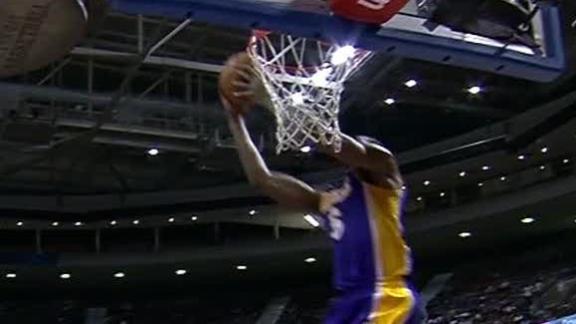 Video - Kobe Inbounds Pass To Clark For Dunk