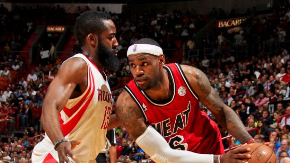 LeBron, Wade help Heat hold off Rockets