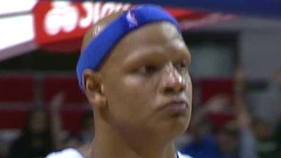 Monroe, Pistons stop Spurs' win streak at 11