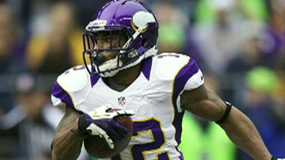 Vikings GM says no intention of trading Harvin