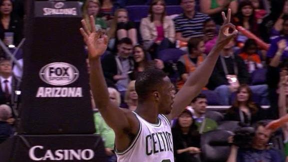 Green scores 31 as short-handed Celtics roll