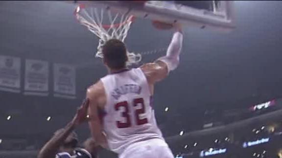Video - Dunk Of The Night