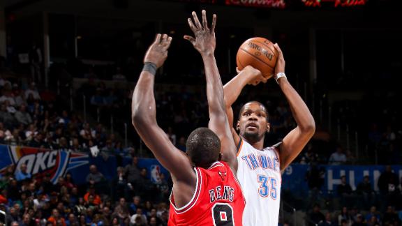 Thunder roll, hold Bulls to 29.1 percent shooting