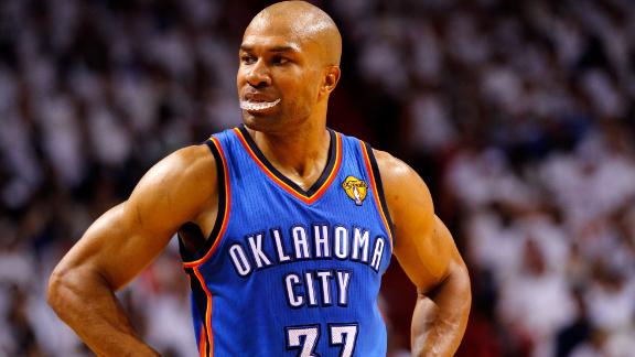 Fisher's signing with Thunder doesn't faze Mavs