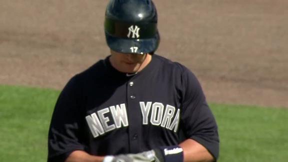 Yankees GM Cashman breaks ankle skydiving