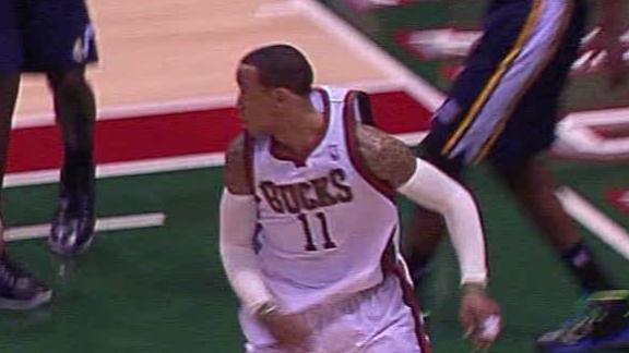 Ellis scores 34 to send Bucks by Jazz in OT