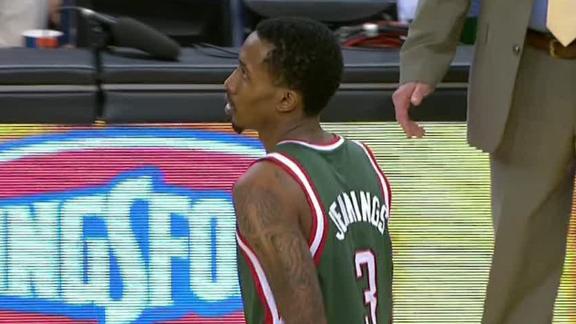 Jennings, Ellis strong as Bucks bounce Warriors