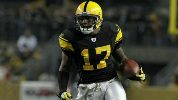 Sources: Dolphins, Wallace discuss 5-year deal
