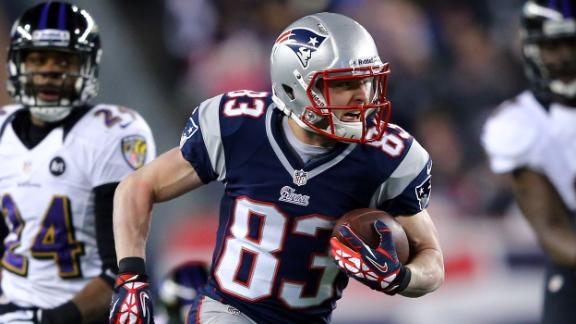 Welker leaves Patriots, agrees with Broncos
