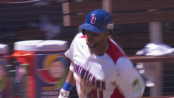 Dominicans still unbeaten in WBC after shutout