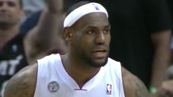 Heat erase halftime deficit, push streak to 25