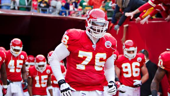 Sources: Chiefs want 2 picks in any Albert deal