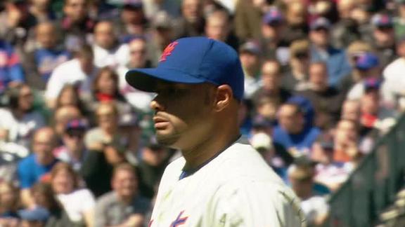 Mets' Santana has probable tear in left shoulder