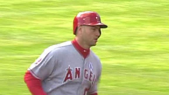 Angels get past Reds in 13 behind Iannetta