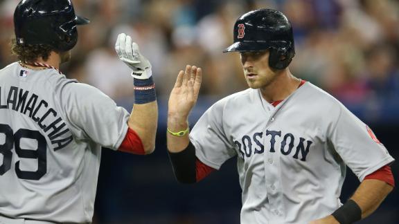 Middlebrooks' 3 HRs help Red Sox whip Jays