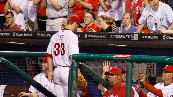 Phillies ride Lee's arm, homers to beat Mets
