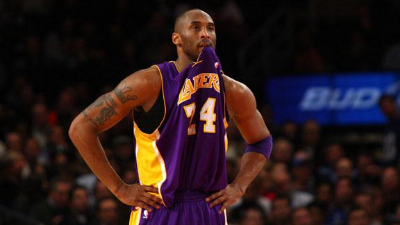 Lakers prep for Rockets with playoffs on line