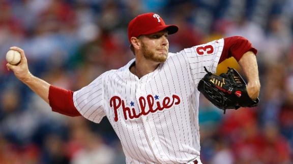 Halladay, Phils snap skid, top Cards in 7