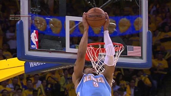 Video - Iguodala Behind-The-Back Dunk