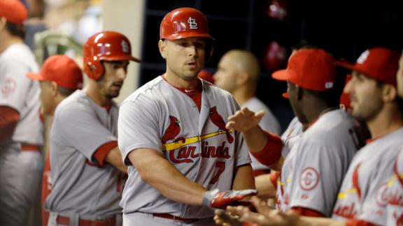 Video - Holliday, Beltran Spark Cardinals
