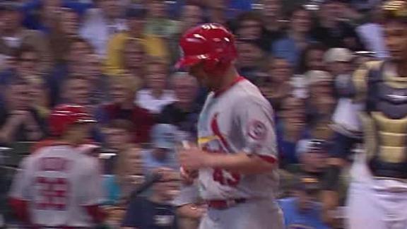 Jay drives in go-ahead run, leads Cardinals
